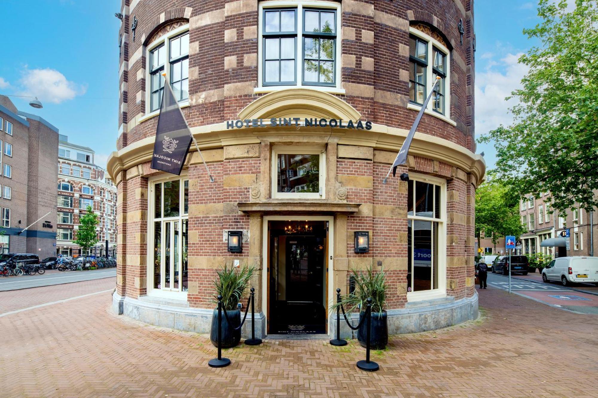 Hotel Sint Nicolaas Amsterdam Exterior photo